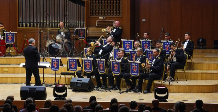 Deniz Kuvvetleri Komutanlığı Bandosu Ankara'da Festival Coşkusu Yaşattı