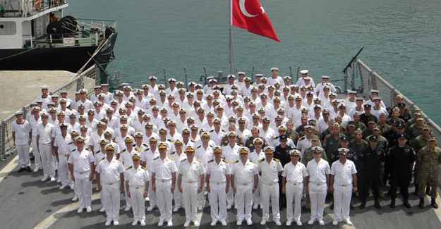 Deniz Kuvvetleri'nde FETÖ Temizliği!