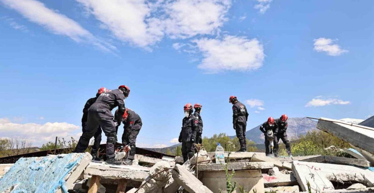 Denizli Büyükşehir Belediyesi DEBAK Ekibi Eğitimlerine Devam Ediyor