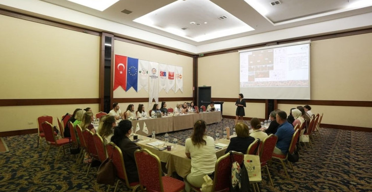 Denizli Büyükşehir, kadın dostu kent için yol haritasını oluşturuyor