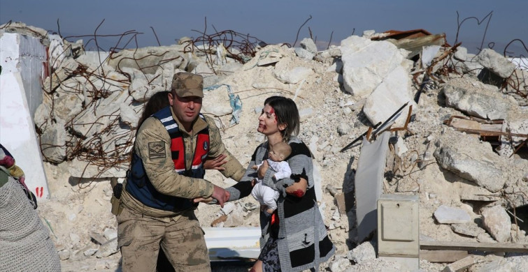 Denizli'de 5,6 Büyüklüğünde Deprem Senaryolu Tatbikat Gerçekleştirildi