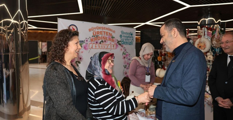 Denizli'de Anneler Günü ve Kadın Emeği Buluşuyor
