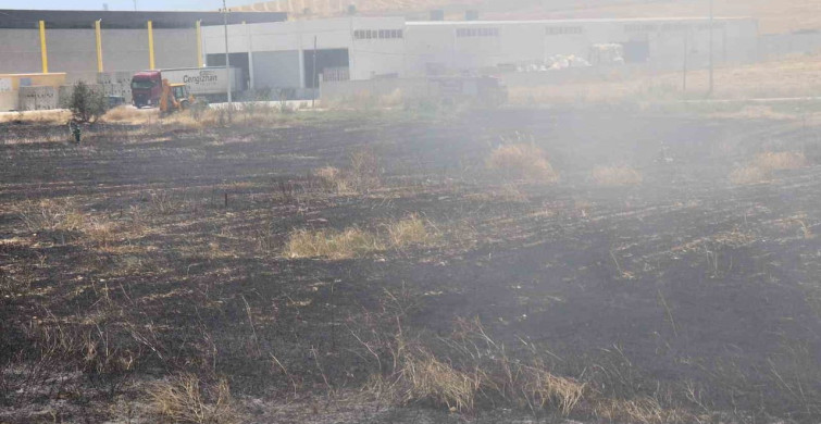 Denizli’de Beyaz Eşya Yüklü Tırda Yangın