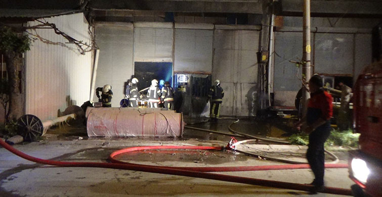 Denizli'de İplik Fabrikasında Yangın