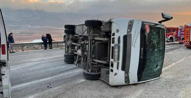 Denizli’de katliam gibi kaza: Ölü ve yaralılar var
