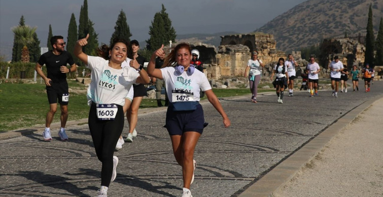 Denizli'de Lykos Yarı Maratonu Coşkusu Denizli'de Lykos Yarı Maratonu Coşkusu