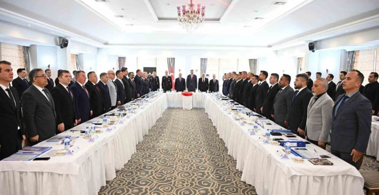 Denizli'de Narkotikle Mücadele Zirvesi Gerçekleşti