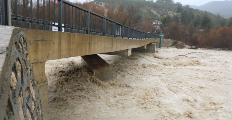 Denizli'de Sağanak Taşkınlara Neden Oldu