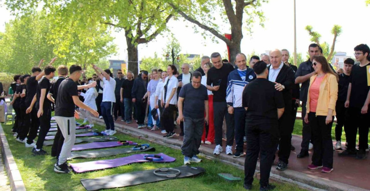 Denizli'de Sağlıklı Yaşam Yürüyüşü