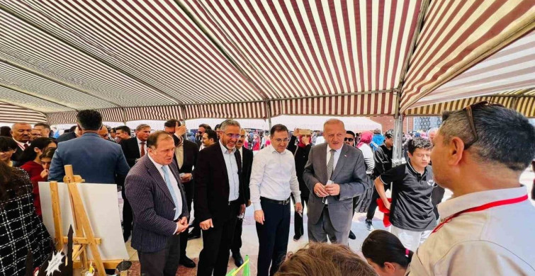 Denizli'de 'Vakti Kuşanmak' Etkinliği Yoğun İlgi Gördü