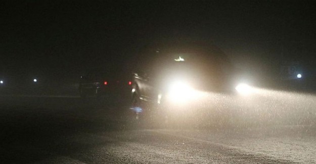 Denizli'de Yoğun Sis Ulaşımı Aksattı