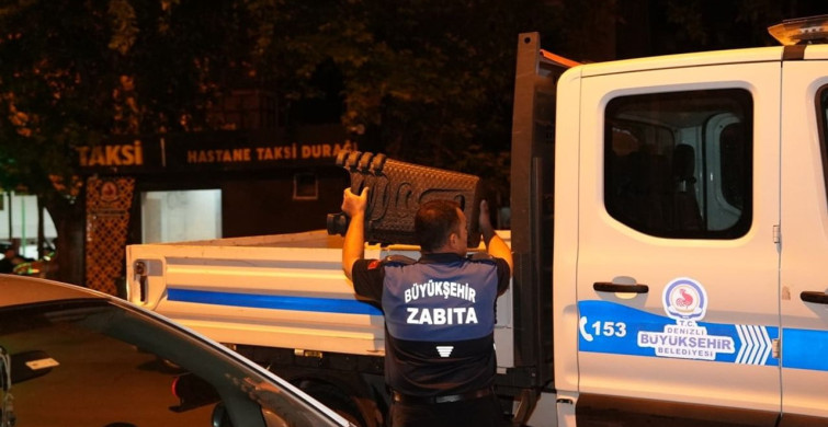 Denizli'de Zabıta Ekipleri Seyyar Satıcılara Operasyon Düzenledi