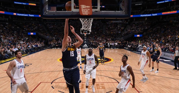 Denver Nuggets, Evinde Seriyi Bozmadı!