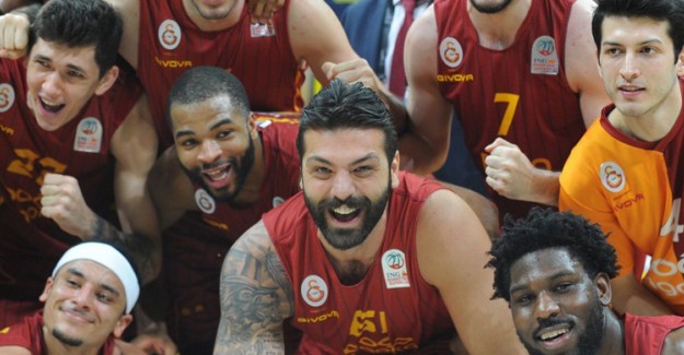 'Deplasmanda Kazandığımız İçin Çok Mutluyuz'