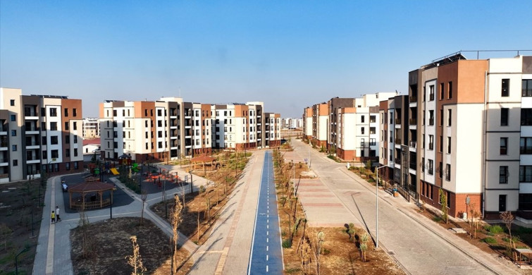 Deprem Bölgesinde İnşa Çalışmaları Tamamlanma Aşamasına Geldi