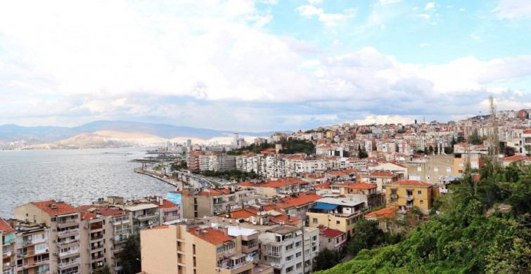 Deprem fırsatçıları bu kez İzmir’de devrede: Bir sarsıntı da konut fiyatlarından geldi