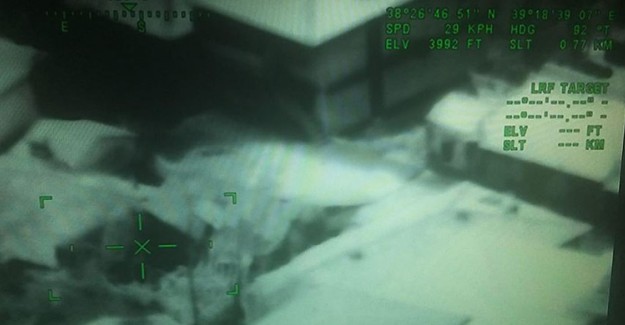 Depreminin İlk Görüntüleri Emniyetin Gece Görüş Sistemli Hava Araçlarıyla Kaydedildi