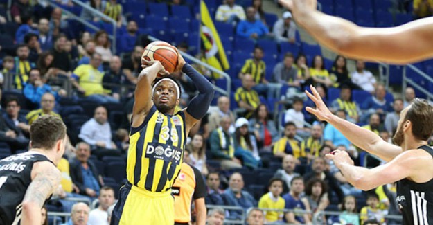 Derbinin Galibi Fenerbahçe Doğuş!
