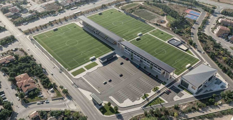 Derince'de Yeni Sporcu Gençlik Eğitim Merkezi inşa ediliyor