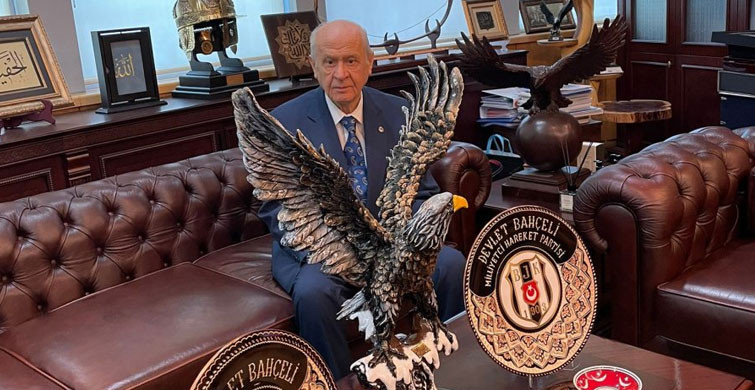 Devlet Bahçeli, Şampiyon Olan Beşiktaş’ı Kutladı