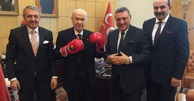 Devlet Bahçeli'nin Bu Fotoğrafı Sosyal Medyayı Salladı