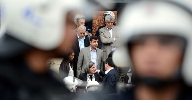 Devlet Demirtaş'ın Dediğini de Yaptı!