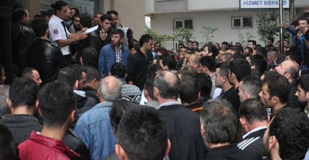 Devletten İşsizlere Cep Harçlığı