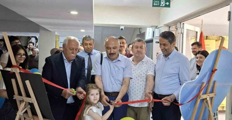 Devrek Hamidiye Anadolu Lisesi'nde Şiir ve Resim Etkinliği