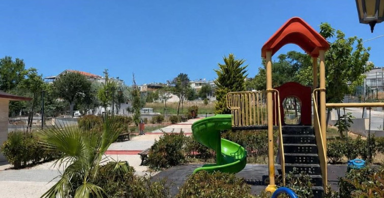 Didim Belediyesi’nden parklarda bakım ve yenileme çalışması