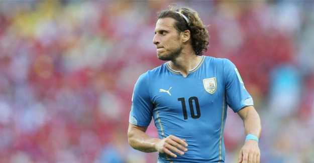 Diego Forlan Futbolu Bıraktı!