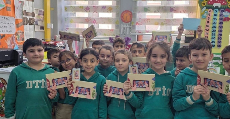 Dijital Detoksa Dikkat: Demirkent TOKİ İlkokulu'ndan Kitap Sevgisi Projesi