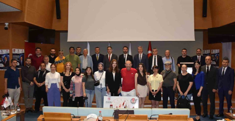 Dijital Devrimde Yerel Gazetecilik ve Dezenformasyonla Mücadele