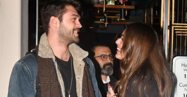 Dilan Çiçek Deniz ve Sevgilisi Furkan Andıç'tan Romantik Poz