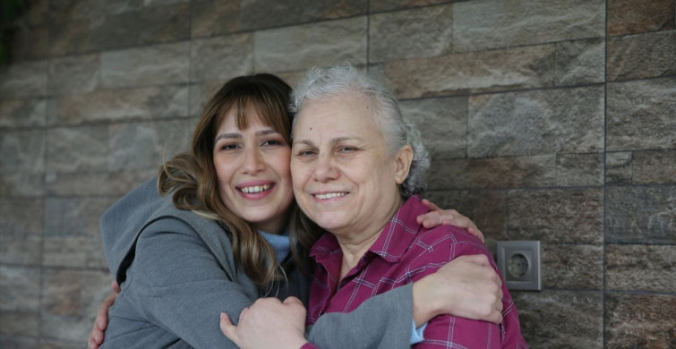 Dilara'nın Lösemi Mücadelesi: Anneden Güç