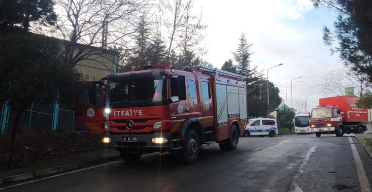 Dilovası OSB'de Fabrikada Parlama: Bir İşçi Yaralandı