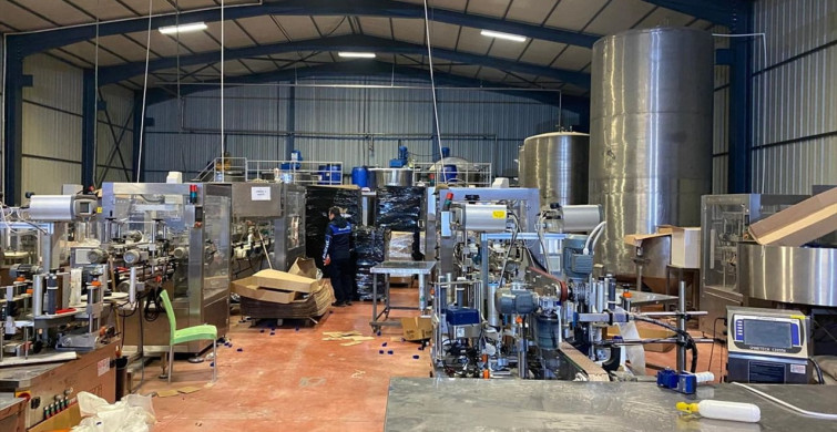 Dilovası'nda Kaçak İmalat Yapan İşletme Mühürlendi