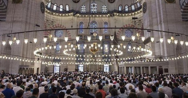 Din İşleri Yüksek Kurulundan Cuma Namazı Açıklaması