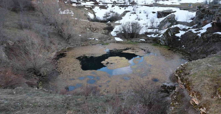 Dipsiz Göl Şelalesi Tabiat Parkı Ziyaretçilerini Bekliyor