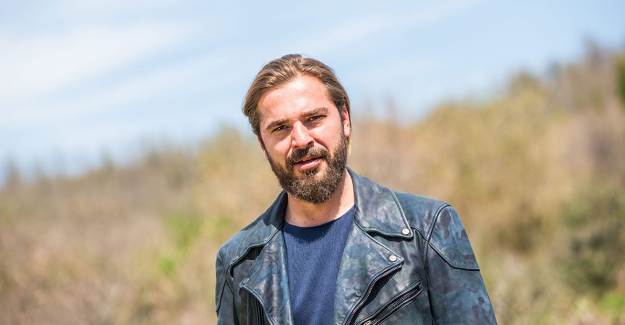 Diriliş Ertuğrul Dizisinin Başrol Oyuncusu Engin Altan Düzyatan Yurt Dışındaki Hayranları ile Buluştu