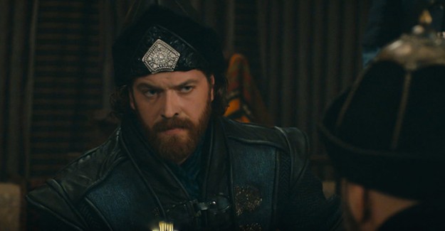 Diriliş Ertuğrul Günalp Kimdir?