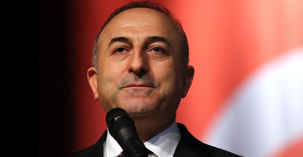 Dışişleri Bakanı Çavuşoğlu Oslo'daki Türklerle Görüşme Sağladı