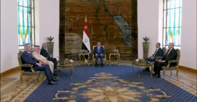 Dışişleri bakanı Fidan, Mısır cumhurbaşkanı es-Sisi ile bir araya geldi