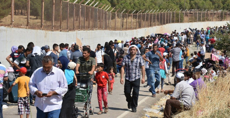 Dışışleri Bakanı Gündeme Dair Açıklamalarda Bulundu! Suriyeliler İle İlgili Son Durumu Paylaştı