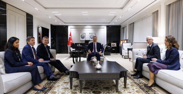 Dışişleri Bakanı Hakan Fidan, UNRWA Genel Komiseri Philippe Lazzarini'yi Ağırladı