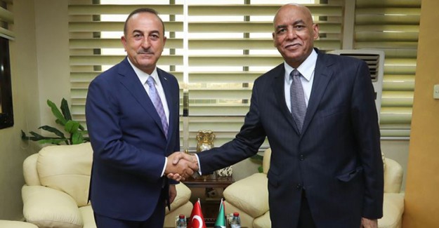 Dışişleri Bakanı Mevlüt Çavuşoğlu Sudan'da 