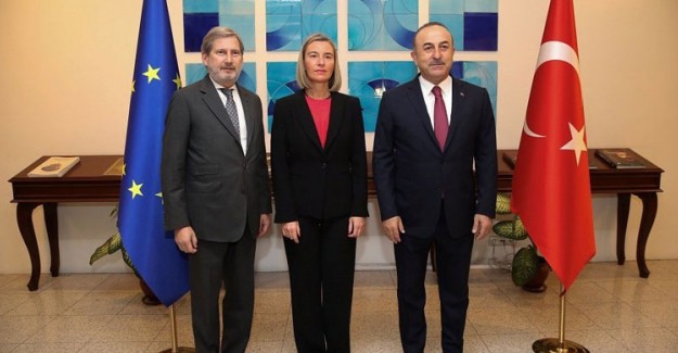 Dışişleri Bakanı Mevlüt Çavuşoğlu'ndan AB'ye: İkiyüzlüsünüz!