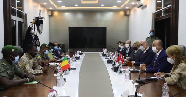Dışişleri Bakanından Mali'ye Destek Açıklaması