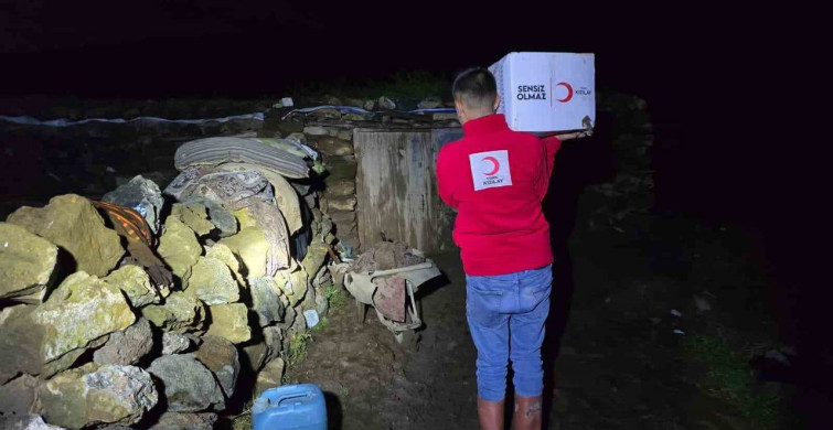 Diyadin'de sel mağdurlarına yardım seferberliği başlatıldı