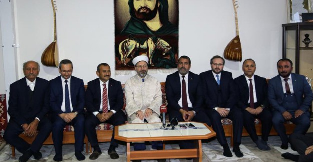 Diyanet İşleri Başkanı Ali Erbaş'tan Cemevi Ziyareti