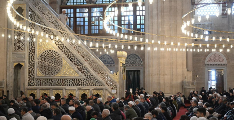 Diyanet İşleri Başkanı Selimiye Camisi'nde Cuma Hutbesi Verdi